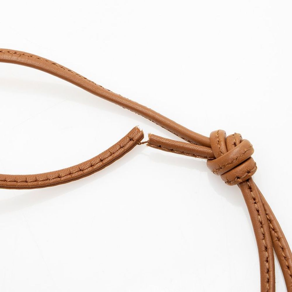 Off-White Leather Boxy Shoulder Bag - Picture 12 of 15